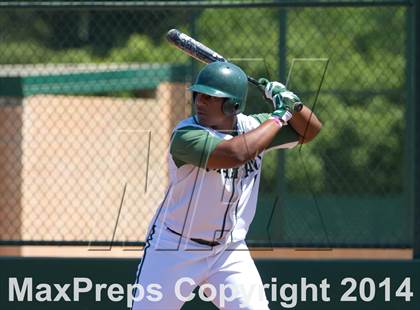 Thumbnail 3 in Granite Bay vs. De La Salle photogallery.