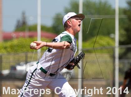 Thumbnail 2 in Granite Bay vs. De La Salle photogallery.