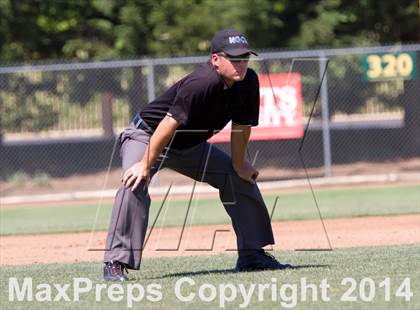 Thumbnail 3 in Granite Bay vs. De La Salle photogallery.