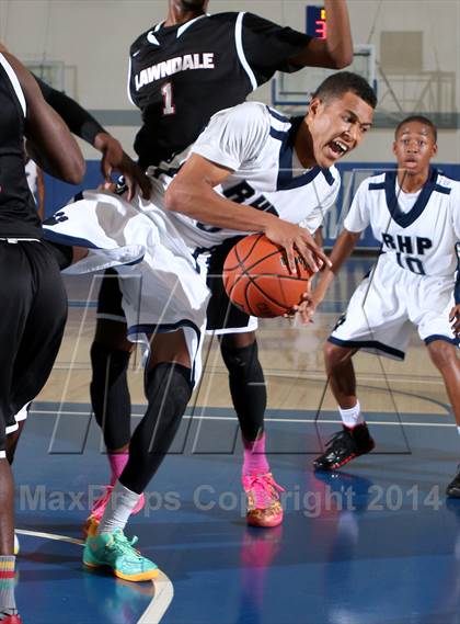 Thumbnail 3 in Rolling Hills Prep vs. Lawndale (Cavalier Classic) photogallery.