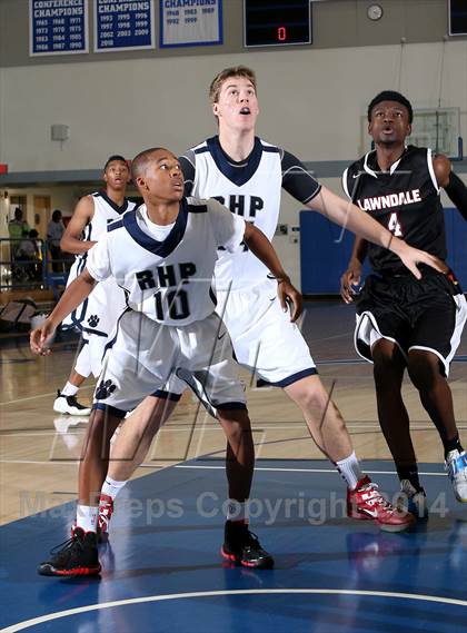 Thumbnail 3 in Rolling Hills Prep vs. Lawndale (Cavalier Classic) photogallery.