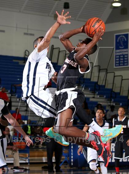 Thumbnail 1 in Rolling Hills Prep vs. Lawndale (Cavalier Classic) photogallery.