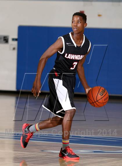 Thumbnail 3 in Rolling Hills Prep vs. Lawndale (Cavalier Classic) photogallery.