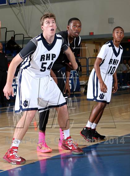 Thumbnail 2 in Rolling Hills Prep vs. Lawndale (Cavalier Classic) photogallery.
