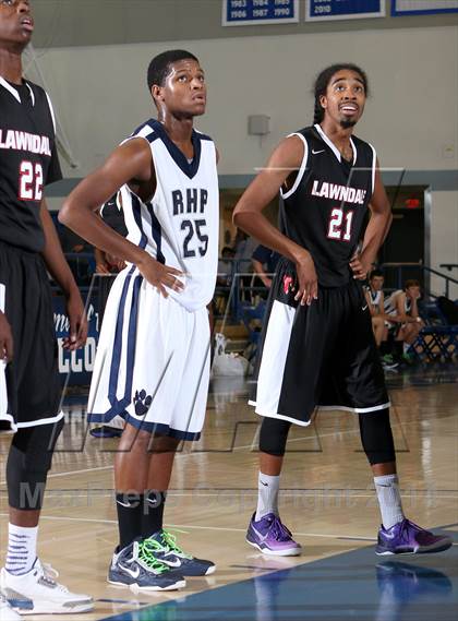 Thumbnail 3 in Rolling Hills Prep vs. Lawndale (Cavalier Classic) photogallery.