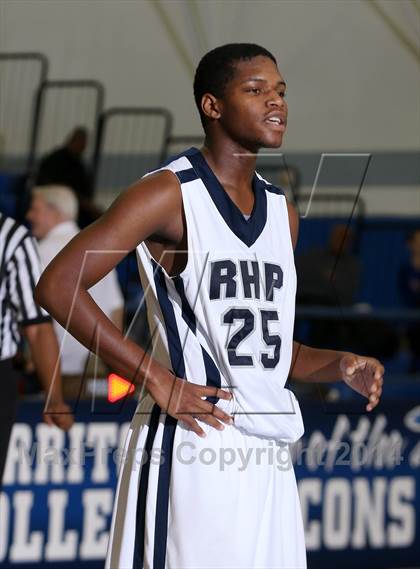 Thumbnail 1 in Rolling Hills Prep vs. Lawndale (Cavalier Classic) photogallery.