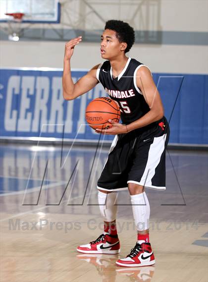 Thumbnail 3 in Rolling Hills Prep vs. Lawndale (Cavalier Classic) photogallery.