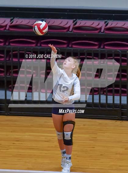 Thumbnail 2 in Reagan [Ronald] vs Smithson Valley (NEISD Volleyball Tournament) photogallery.
