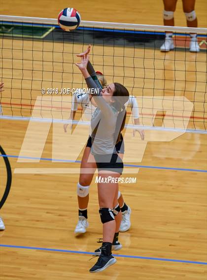 Thumbnail 2 in Reagan [Ronald] vs Smithson Valley (NEISD Volleyball Tournament) photogallery.