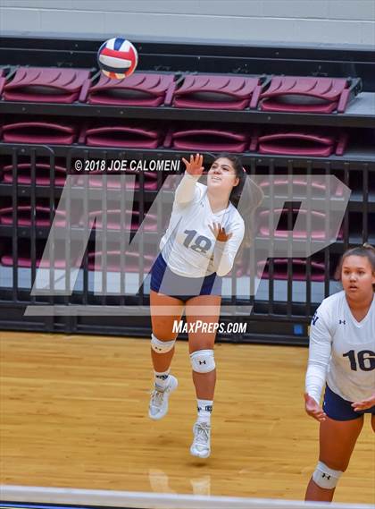 Thumbnail 1 in Reagan [Ronald] vs Smithson Valley (NEISD Volleyball Tournament) photogallery.