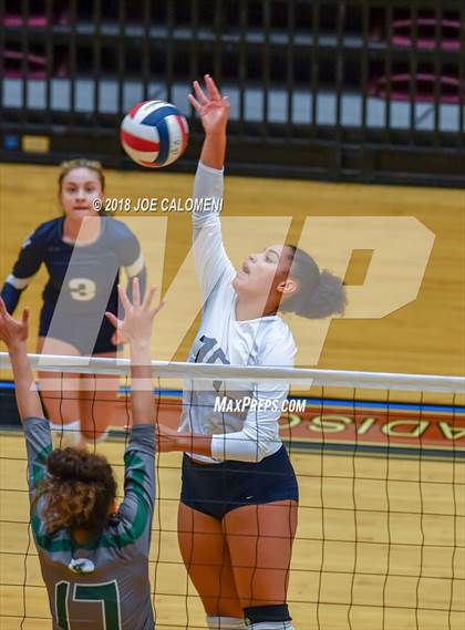 Thumbnail 2 in Reagan [Ronald] vs Smithson Valley (NEISD Volleyball Tournament) photogallery.