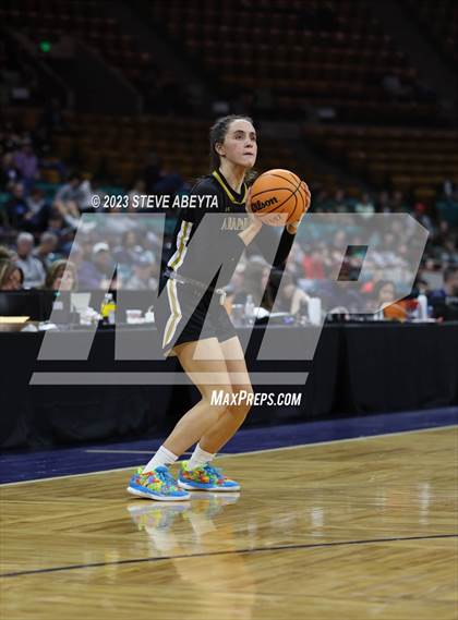 Thumbnail 2 in Monarch vs. Arapahoe (CHSAA 6A Semifinal) photogallery.