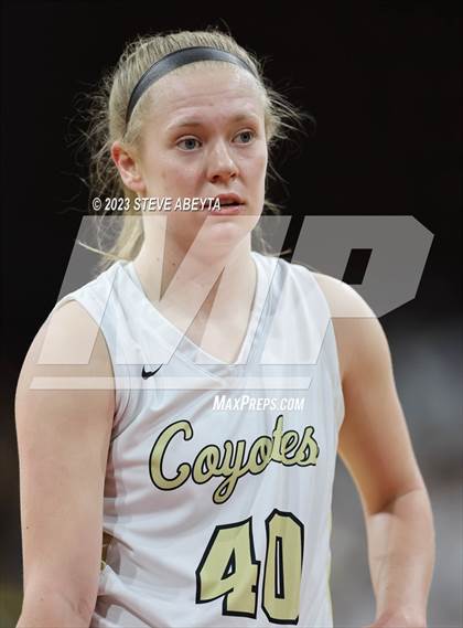 Thumbnail 2 in Monarch vs. Arapahoe (CHSAA 6A Semifinal) photogallery.