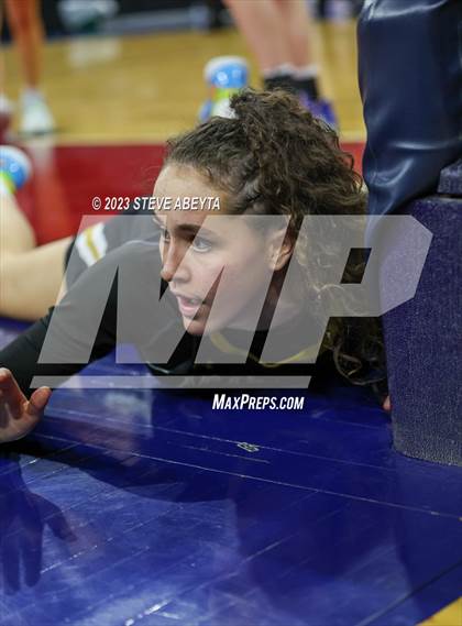 Thumbnail 1 in Monarch vs. Arapahoe (CHSAA 6A Semifinal) photogallery.