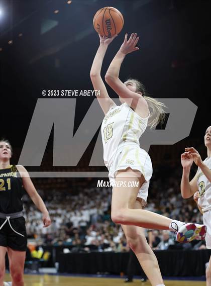 Thumbnail 3 in Monarch vs. Arapahoe (CHSAA 6A Semifinal) photogallery.