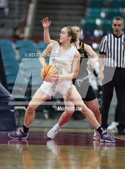 Thumbnail 3 in Monarch vs. Arapahoe (CHSAA 6A Semifinal) photogallery.