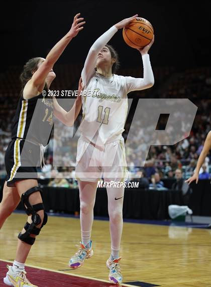 Thumbnail 1 in Monarch vs. Arapahoe (CHSAA 6A Semifinal) photogallery.
