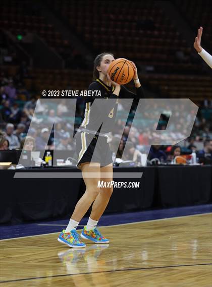 Thumbnail 3 in Monarch vs. Arapahoe (CHSAA 6A Semifinal) photogallery.