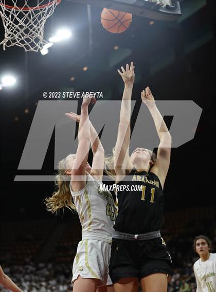 Thumbnail 3 in Monarch vs. Arapahoe (CHSAA 6A Semifinal) photogallery.