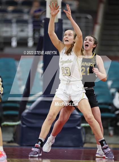 Thumbnail 2 in Monarch vs. Arapahoe (CHSAA 6A Semifinal) photogallery.