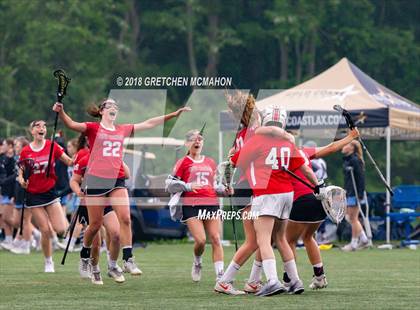 Thumbnail 2 in New Canaan vs. Wilton photogallery.