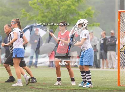 Thumbnail 2 in New Canaan vs. Wilton photogallery.