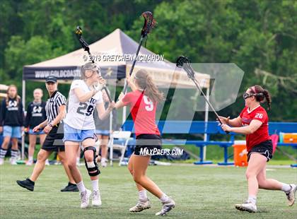 Thumbnail 2 in New Canaan vs. Wilton photogallery.