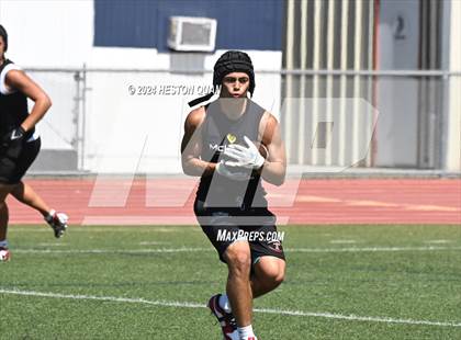 Thumbnail 1 in San Clemente vs. Corona del Mar (Brave 8 Invitational) photogallery.