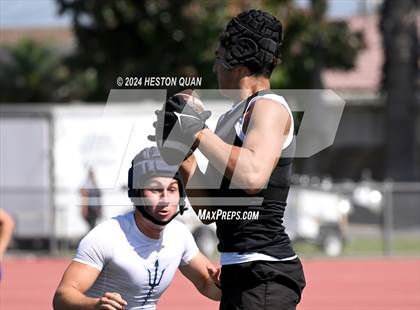 Thumbnail 3 in San Clemente vs. Corona del Mar (Brave 8 Invitational) photogallery.