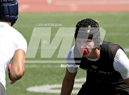 Thumbnail 2 in San Clemente vs. Corona del Mar (Brave 8 Invitational) photogallery.