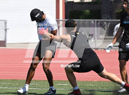 Thumbnail 3 in San Clemente vs. Corona del Mar (Brave 8 Invitational) photogallery.