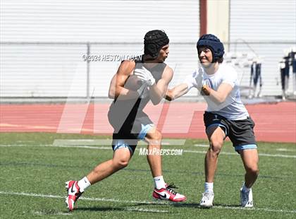 Thumbnail 2 in San Clemente vs. Corona del Mar (Brave 8 Invitational) photogallery.