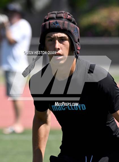 Thumbnail 2 in San Clemente vs. Corona del Mar (Brave 8 Invitational) photogallery.