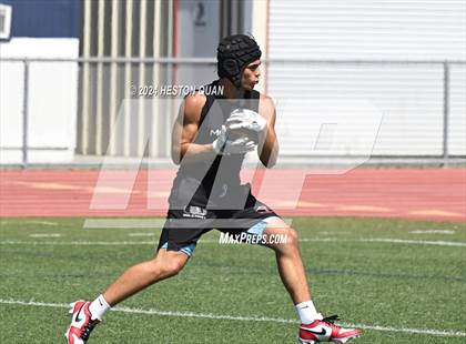 Thumbnail 1 in San Clemente vs. Corona del Mar (Brave 8 Invitational) photogallery.