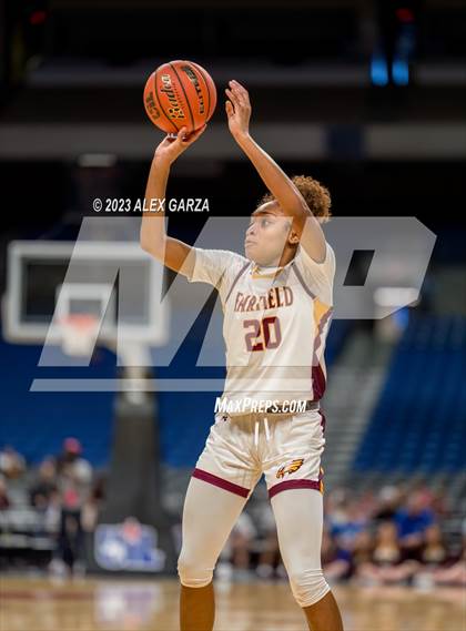Thumbnail 2 in Fairfield vs Holliday (UIL 2A Basketball State final) photogallery.
