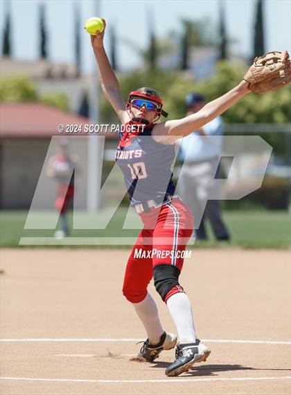 Thumbnail 1 in Hesperia Christian @ Temecula Prep (CIF SS D8 Semifinal) photogallery.