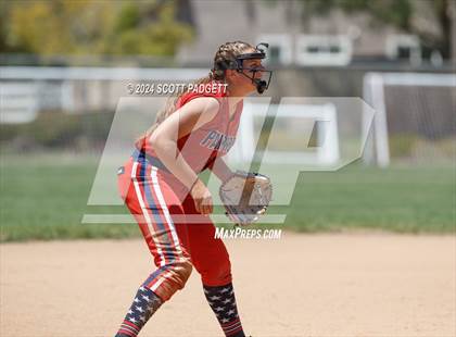 Thumbnail 3 in Hesperia Christian @ Temecula Prep (CIF SS D8 Semifinal) photogallery.