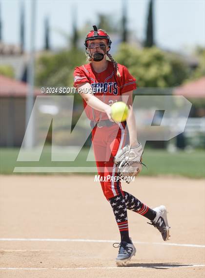 Thumbnail 1 in Hesperia Christian @ Temecula Prep (CIF SS D8 Semifinal) photogallery.