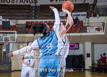 Thumbnail 2 in New Way Christian Academy vs. Archer City (Fantasy of Lights) photogallery.