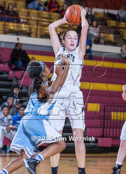 Thumbnail 1 in New Way Christian Academy vs. Archer City (Fantasy of Lights) photogallery.