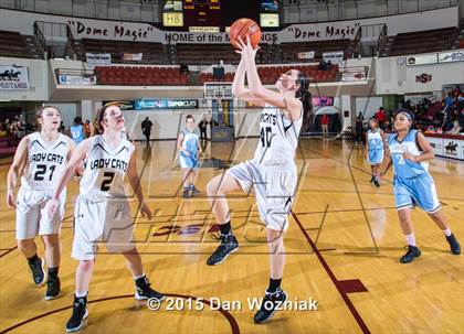Thumbnail 3 in New Way Christian Academy vs. Archer City (Fantasy of Lights) photogallery.
