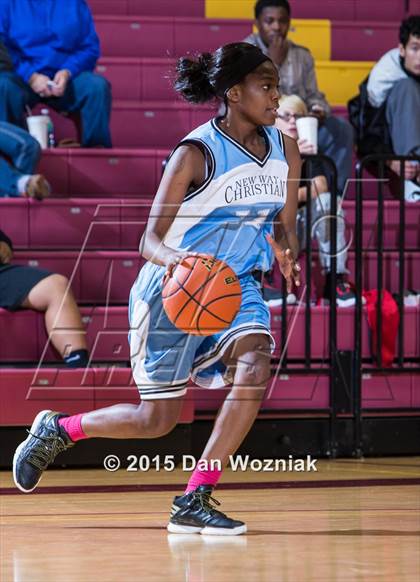 Thumbnail 2 in New Way Christian Academy vs. Archer City (Fantasy of Lights) photogallery.