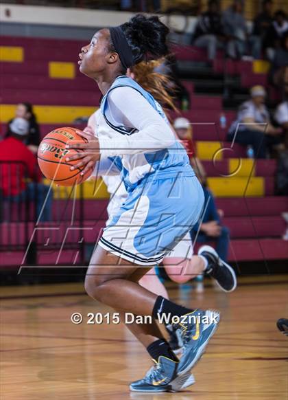 Thumbnail 3 in New Way Christian Academy vs. Archer City (Fantasy of Lights) photogallery.