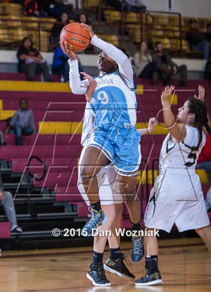 Thumbnail 2 in New Way Christian Academy vs. Archer City (Fantasy of Lights) photogallery.