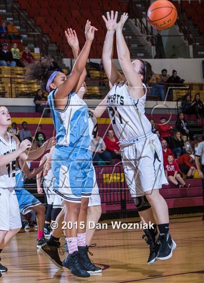 Thumbnail 1 in New Way Christian Academy vs. Archer City (Fantasy of Lights) photogallery.
