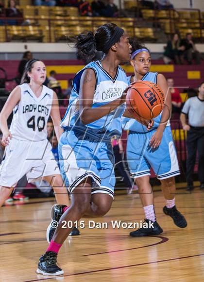 Thumbnail 2 in New Way Christian Academy vs. Archer City (Fantasy of Lights) photogallery.
