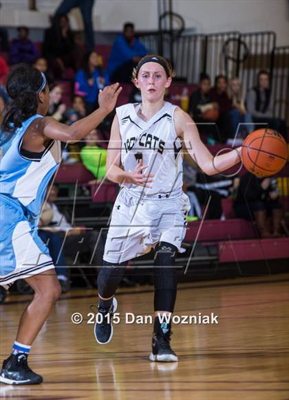 Thumbnail 3 in New Way Christian Academy vs. Archer City (Fantasy of Lights) photogallery.