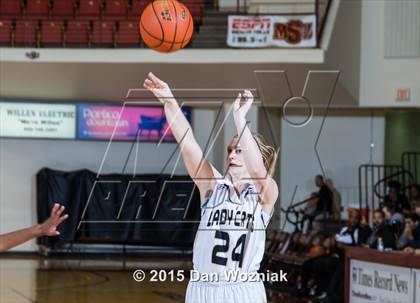 Thumbnail 2 in New Way Christian Academy vs. Archer City (Fantasy of Lights) photogallery.