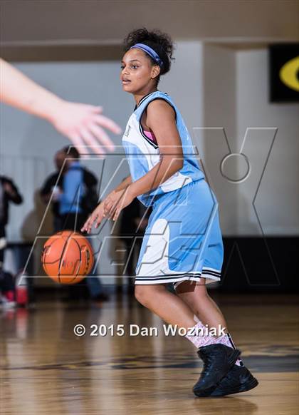 Thumbnail 3 in New Way Christian Academy vs. Archer City (Fantasy of Lights) photogallery.