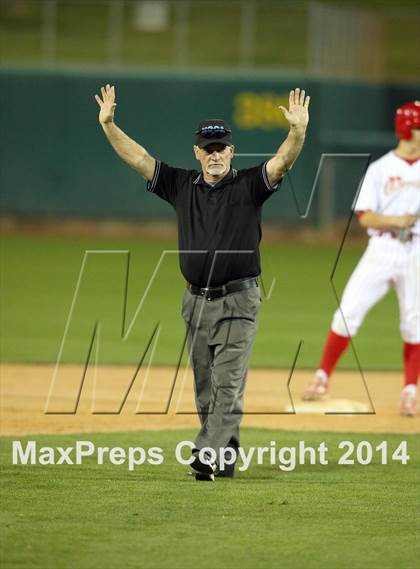 Thumbnail 1 in Jesuit vs. Davis (@Raley field) photogallery.